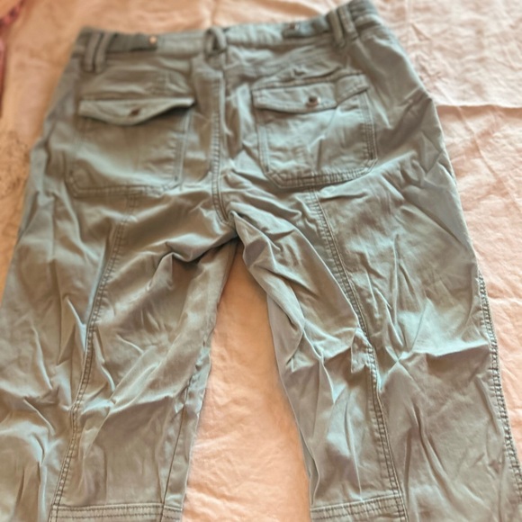 WHBM Mid-Rise Pret-A-Pedi Crop Pants Sz 8 - Picture 8 of 15